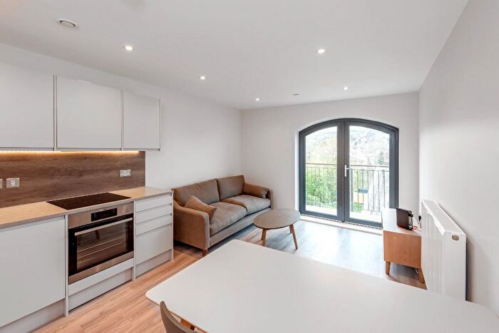 1 Bedroom Apartment To Rent In Roseberry Road, Bath, Somerset, BA2