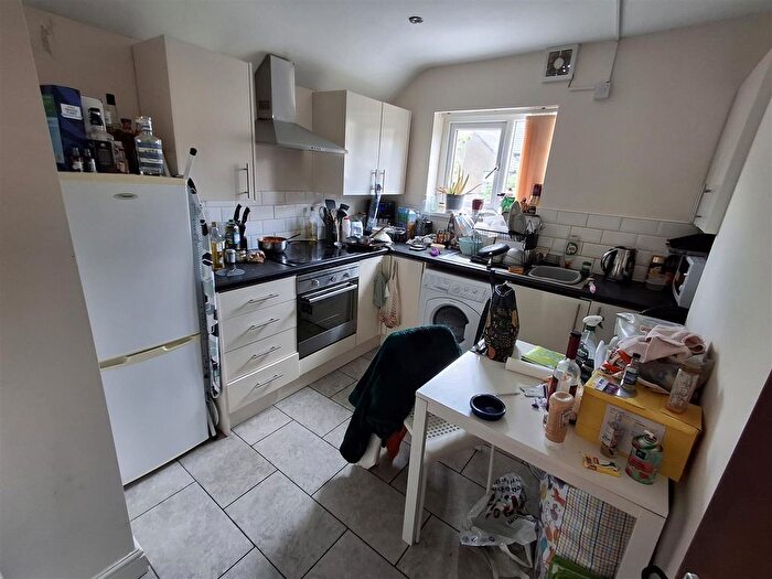 2 Bedroom Flat To Rent In Keppoch Street, Roath, Cardiff, CF24