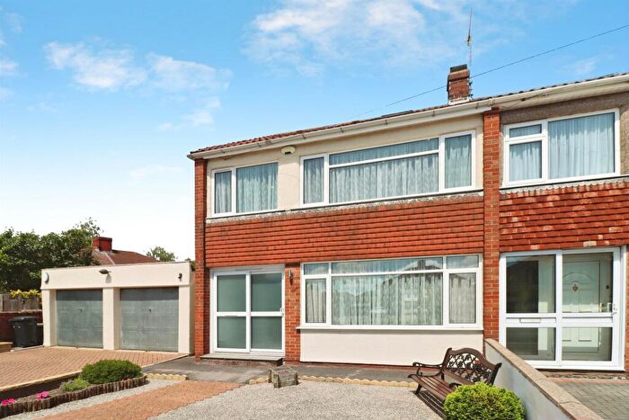 4 Bedroom End Of Terrace House For Sale In Speedwell Road, Bristol, BS15