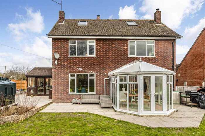 4 Bedroom Detached House For Sale In High Street, Twyning, Tewkesbury, GL20