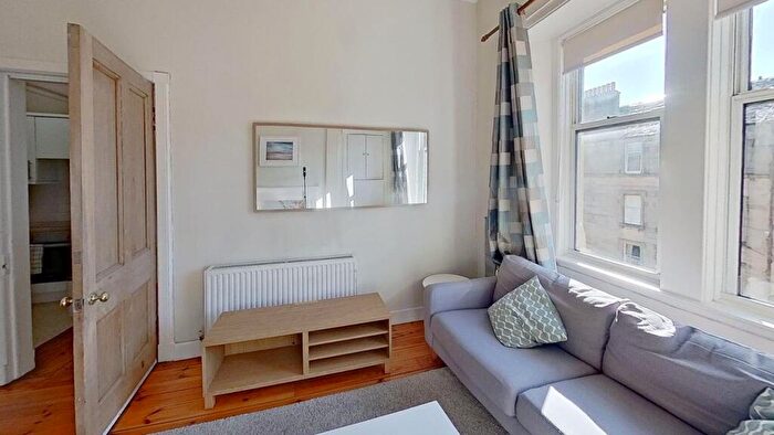 1 Bedroom Flat To Rent In Dean Park Street, Edinburgh, EH4