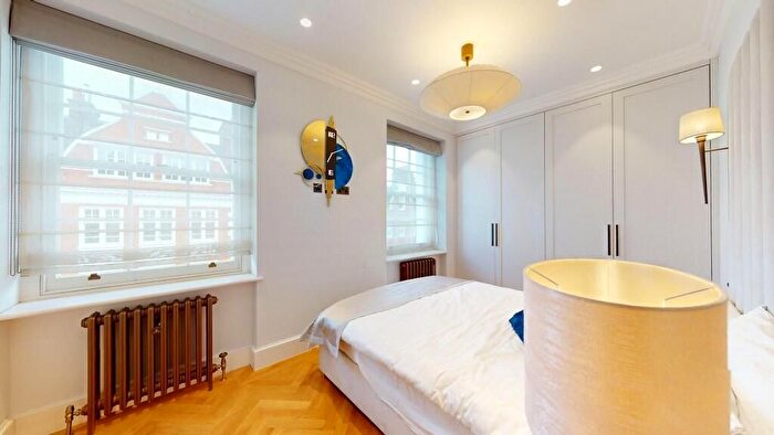 1 Bedroom Flat To Rent In Wimpole Street, London, W1G