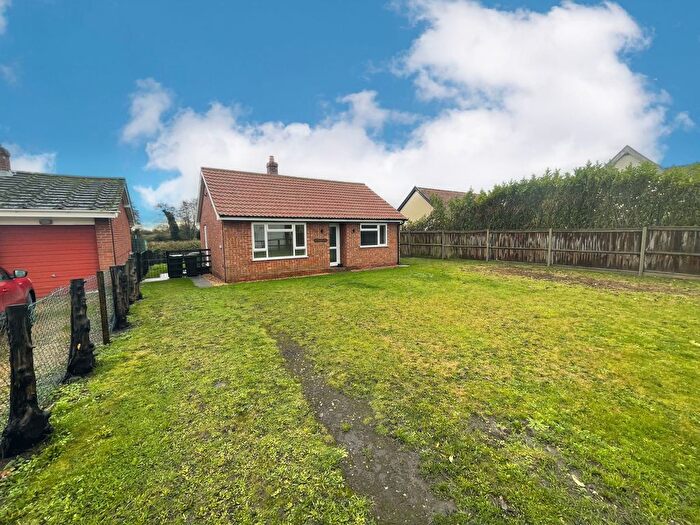 2 Bedroom Bungalow To Rent In Marsh Lane, New Buckenham, Norwich, NR16