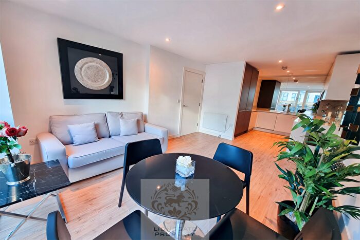 2 Bedroom Apartment To Rent In Washington Building, Lewisham, SE13