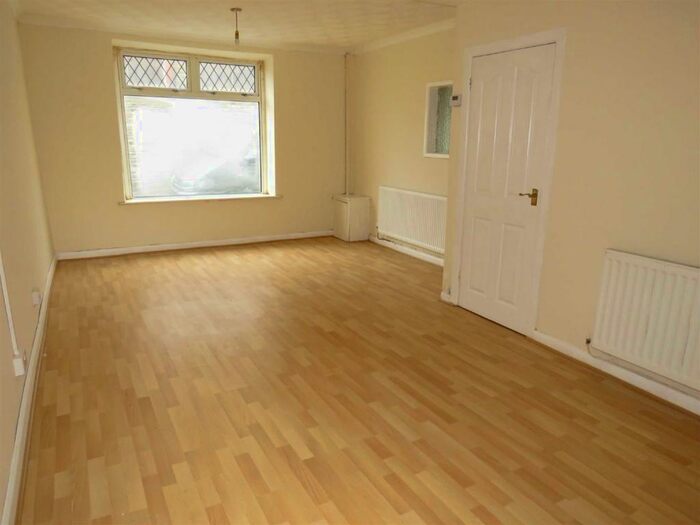 3 Bedroom Terraced House To Rent In Cardiff Road, Abercynon, CF45