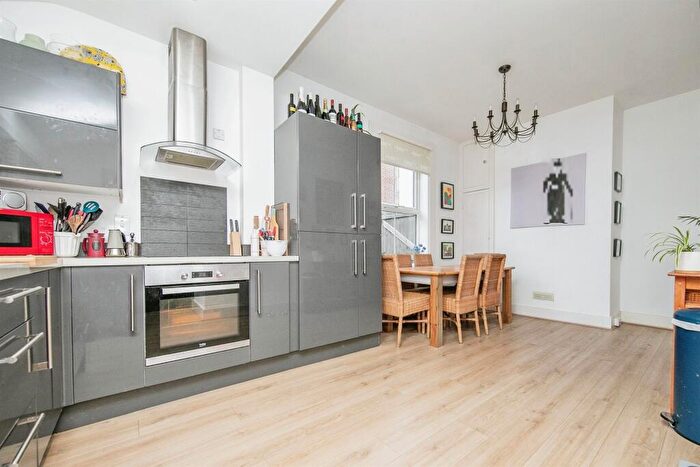 4 Bedroom Detached House For Sale In Beaconsfield Road, East Clacton, Clacton-On-Sea, CO15