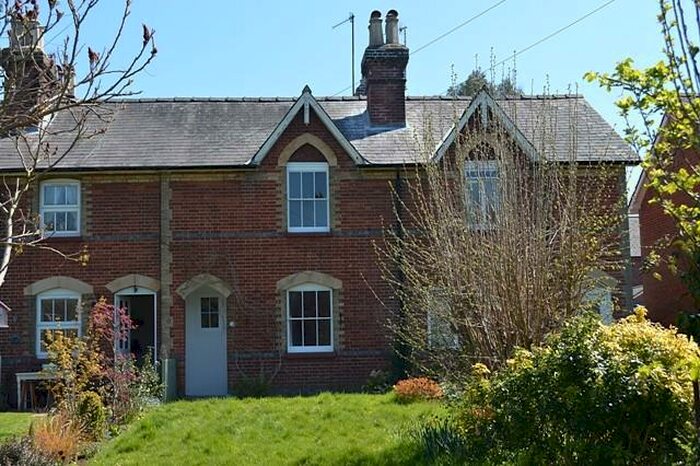 3 Bedroom Cottage To Rent In Bedroom Terraced Cottage In Wonersh, GU5