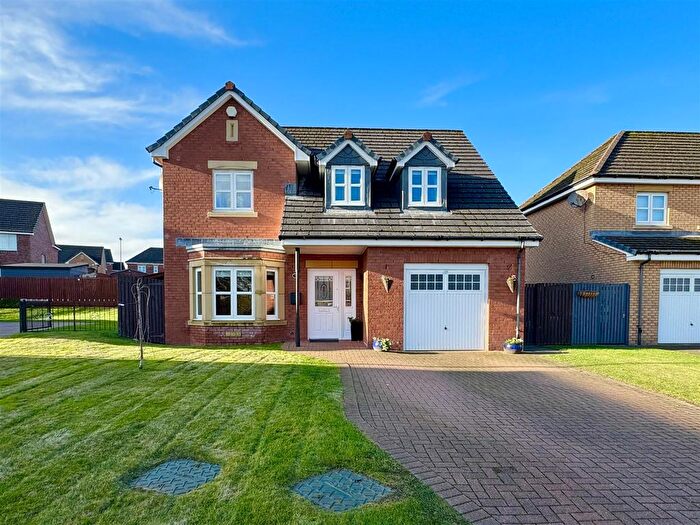 4 Bedroom Detached House For Sale In Broomhouse Crescent, Uddingston, G71