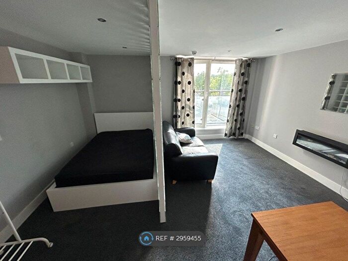 Studio To Rent In Ferry Court, Cardiff Bay, CF11