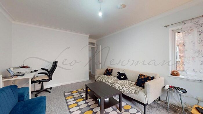 2 Bedroom Flat To Rent In Danes Court, Wembley, HA9