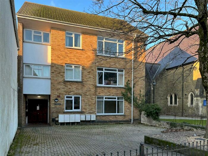 2 Bedroom Flat To Rent In Sycamore House, South Parade, Tenby, Pembrokeshire, SA70