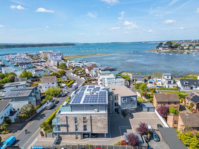 3 Bedroom Flat To Rent In Salterns Way, Poole, Dorset, BH14