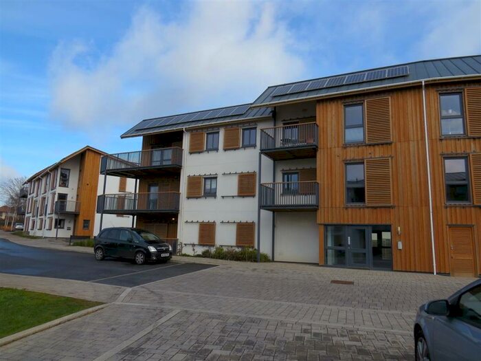 1 Bedroom Apartment To Rent In Roman Way, Hanham, Bristol, BS15