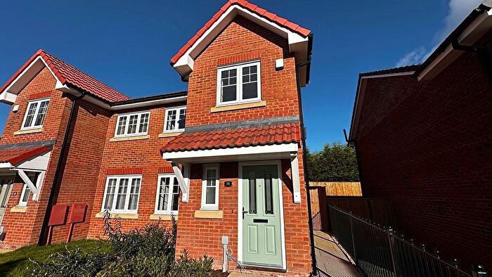 3 Bedroom Property To Rent In Milton Drive, Thorpe Hesley, Rotherham, S61