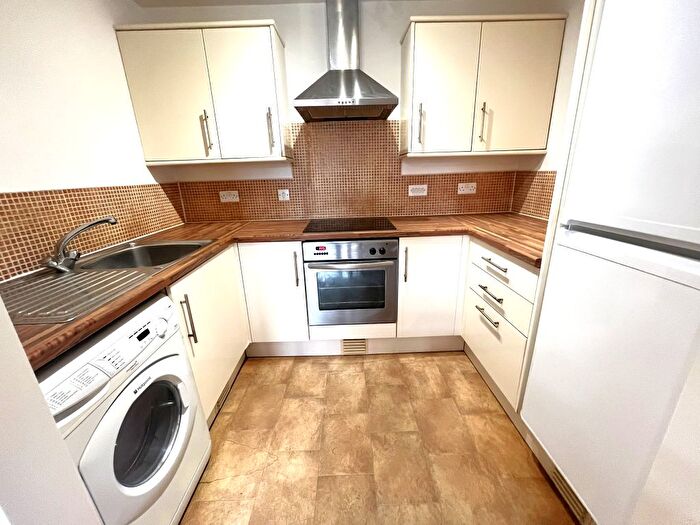 1 Bedroom Flat To Rent In Gressingham Grove, Coventry, CV6