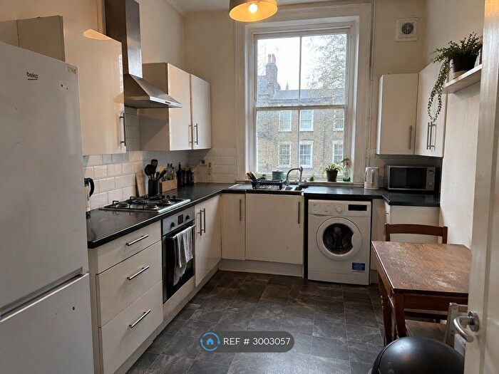 5 Bedroom Flat To Rent In St John Street, London, EC1V