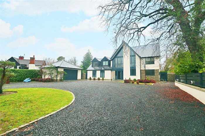 6 Bedroom Detached House To Rent In Sheerwater Avenue, Woodham, Addlestone, Surrey, KT15