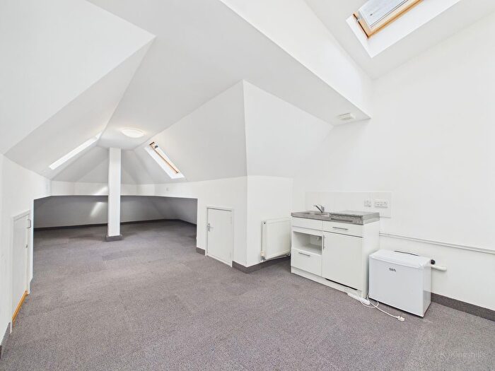 Property To Rent In The Clock House, Frogmoor, High Wycombe, Buckinghamshire, HP13