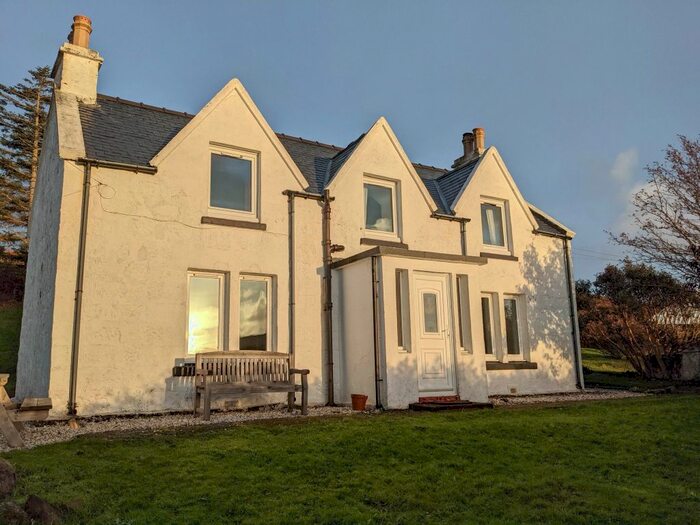2 Bedroom Detached House For Sale In Fasach, Glendale IV55
