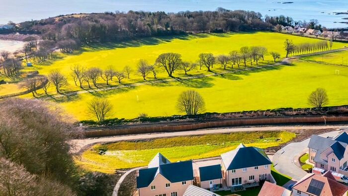 4 Bedroom Detached House For Sale In "Elliot" At The Heughs View, Aberdour, Burntisland, KY3