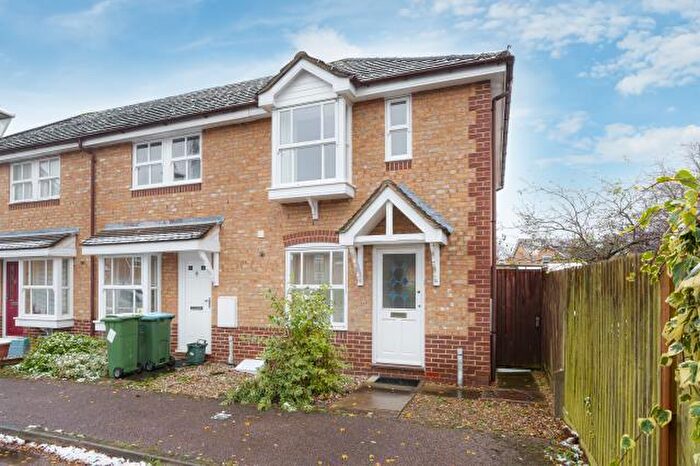2 Bedroom End Of Terrace House To Rent In Watermead, Aylesbury, HP19