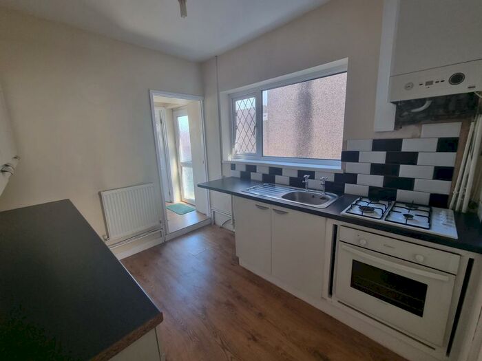 3 Bedroom House To Rent In Lime Street, Gorseinon, Swansea., SA4