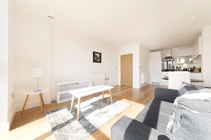 1 Bedroom Flat For Sale In Thanet Tower, Royal Gateway, London, E16