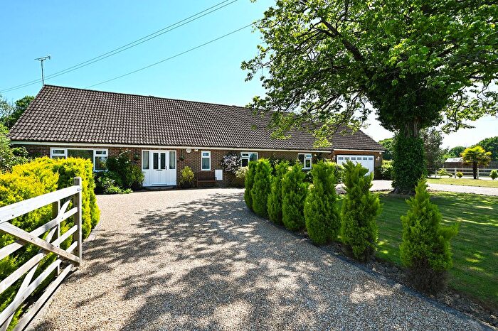 4 Bedroom Property For Sale In Tally Ho Road, Shadoxhurst, TN26