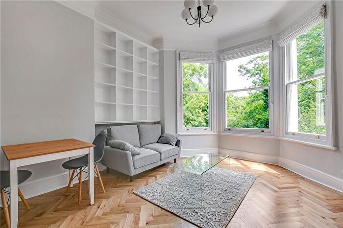 1 Bedroom Flat To Rent In Sinclair Road, London, W14
