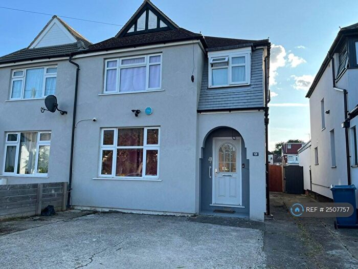 4 Bedroom End Of Terrace House To Rent In Radcliffe Road, Harrow, HA3