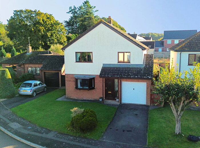 4 Bedroom Detached House For Sale In Louvigny Close, Feniton, EX14