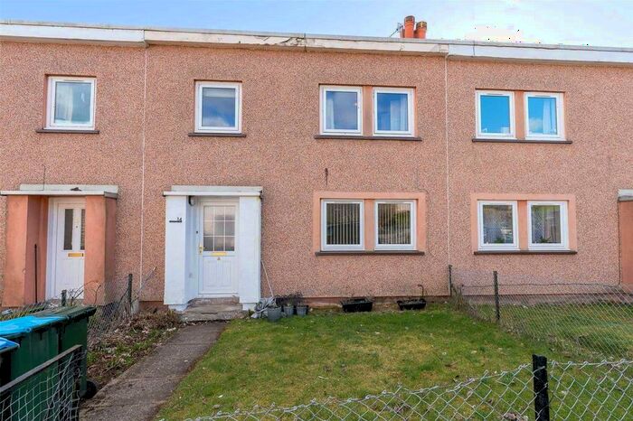 3 Bedroom Flat To Rent In Kingswell Terrace, Perth, PH1