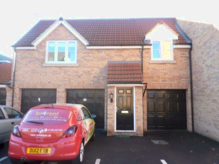 2 Bedroom Flat To Rent In Babbage Crescent, NN17