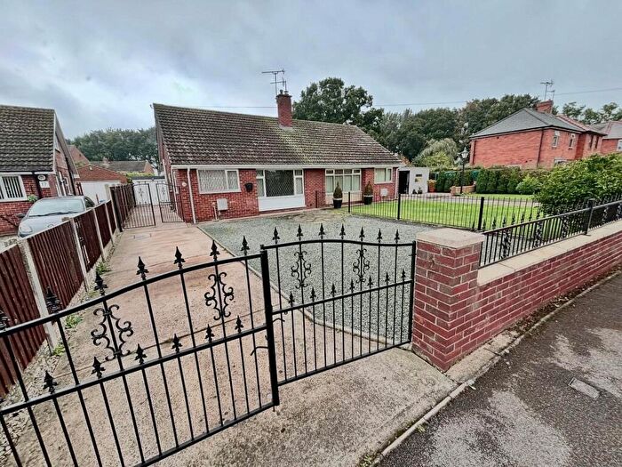 2 Bedroom Bungalow For Sale In Thorpe Road Avenue, Howden, Goole, DN14