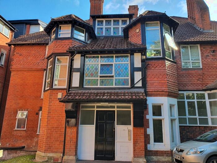 1 Bedroom Flat To Rent In Hope Road, Manchester, M14