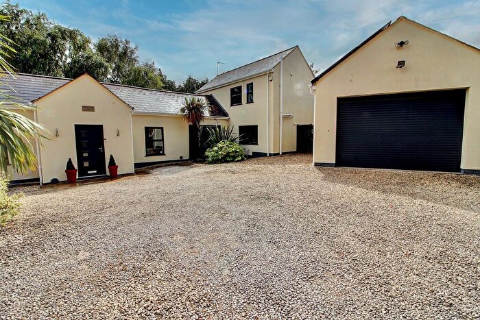 4 Bedroom Detached House For Sale In Bucks Hill, Nuneaton, CV10