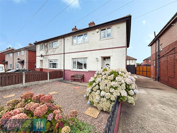 3 Bedroom Semi-Detached House For Sale In Ballfield Lane, Darton, S75