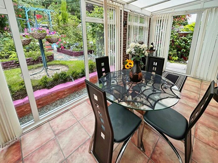 1 Bedroom Bungalow For Sale In Ragees Road, Kingswinford, DY6