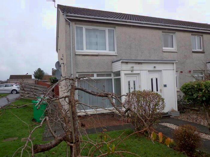 2 Bedroom Property To Rent In Glenavon Drive, Cairneyhill, Dunfermline KY12