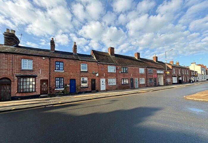 2 Bedroom House To Rent In Birmingham Road, Stratford-upon-Avon, CV37