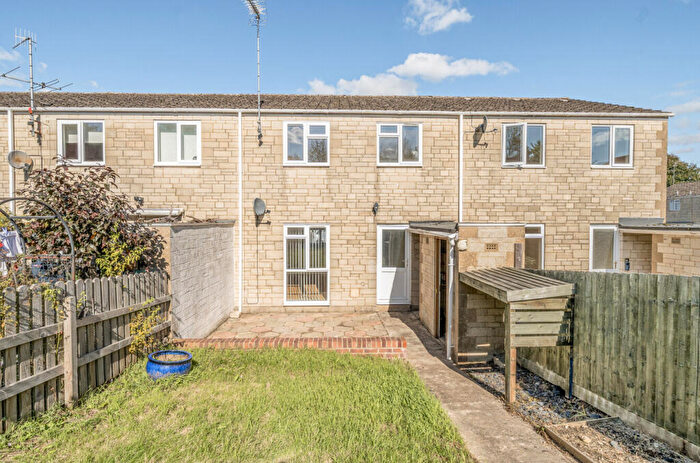 3 Bedroom Terraced House For Sale In Lavender Lane, Cirencester, Gloucestershire, GL7