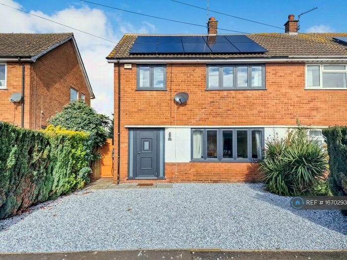 3 Bedroom Semi-Detached House To Rent In Forge Close, South Muskham, Newark, NG23