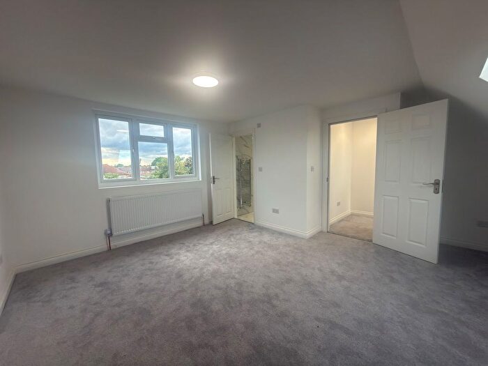 4 Bedroom Terraced House To Rent In Rainham, RM13