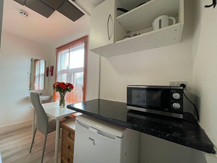 Studio To Rent In Cromwell Road, London, SW7