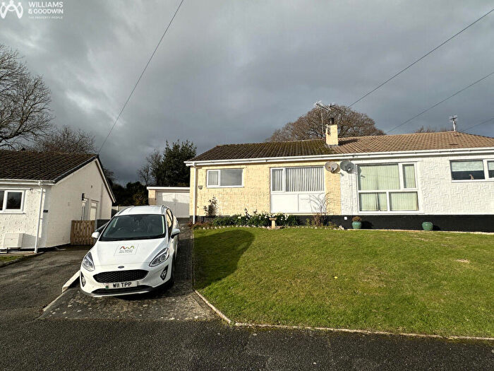 2 Bedroom Semi-Detached Bungalow For Sale In Tyddyn Isaf, Menai Bridge, Anglesey, LL59