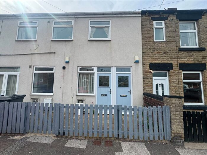 1 Bedroom Flat To Rent In Chapel Street, Birdwell, Barnsley, S70
