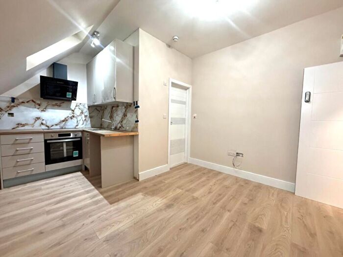 Studio To Rent In Nibthwaite Road, Harrow, HA1