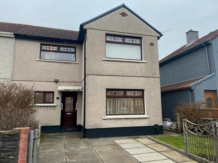 3 Bedroom Semi-Detached House To Rent In Crimson Avenue, Port Talbot, Neath Port Talbot. SA12