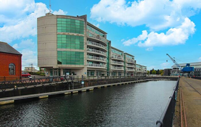 1 Bedroom Apartment To Rent In Sovereign Quay, Cardiff Bay, CF10