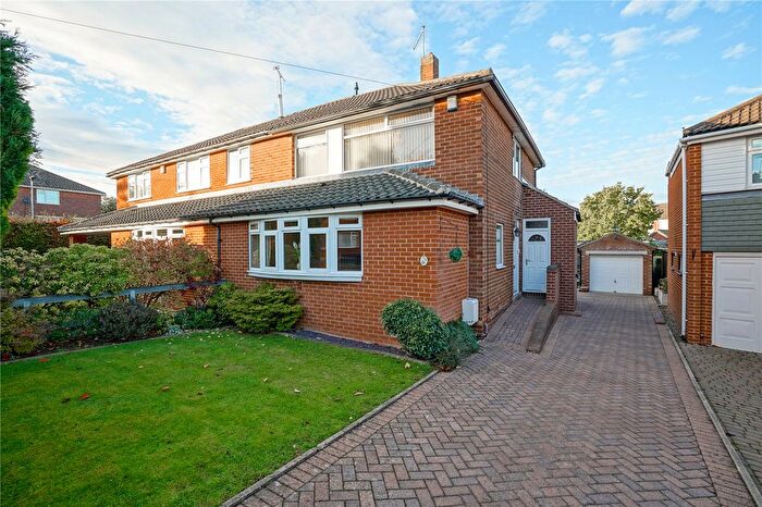 3 Bedroom Semi-Detached House For Sale In Newman Road, Rotherham, South Yorkshire, S60